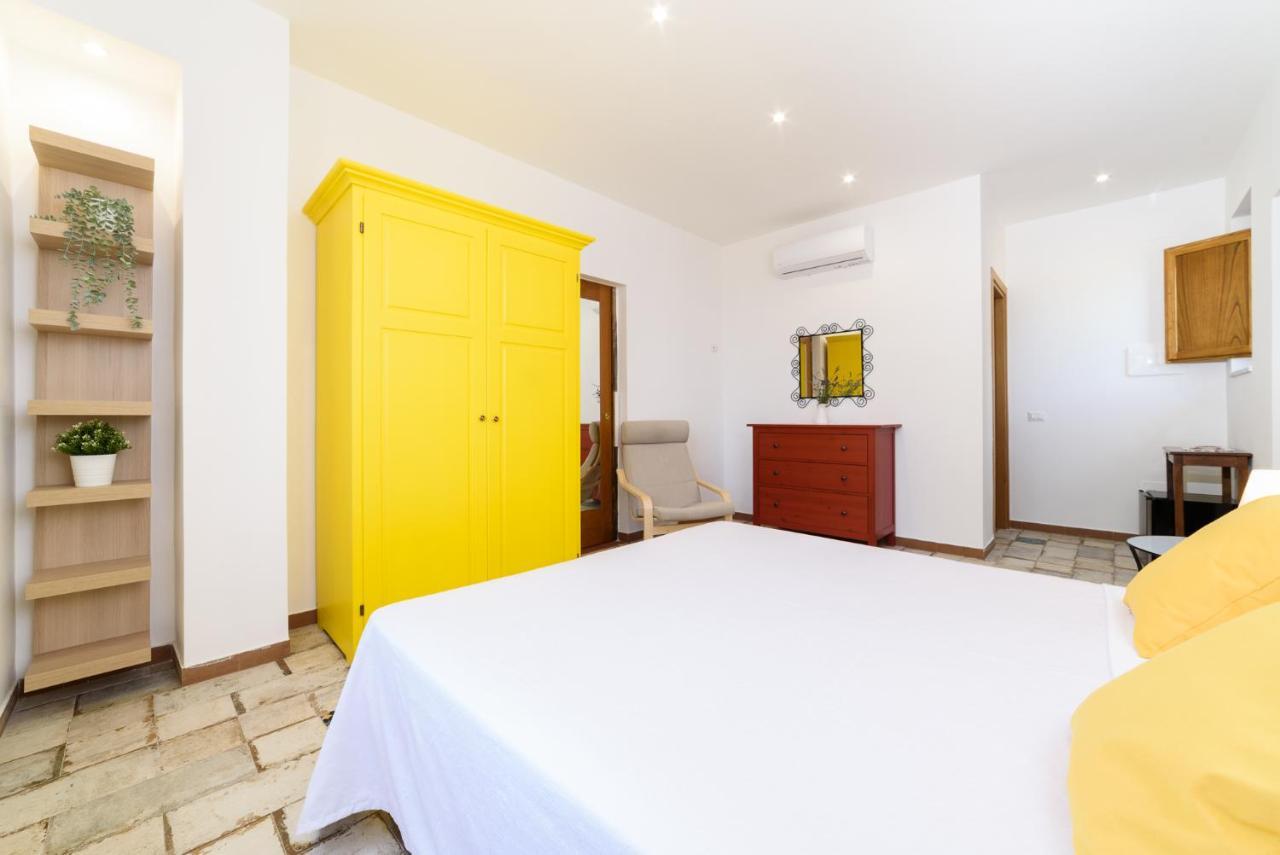 Albachiara Bed & Breakfast