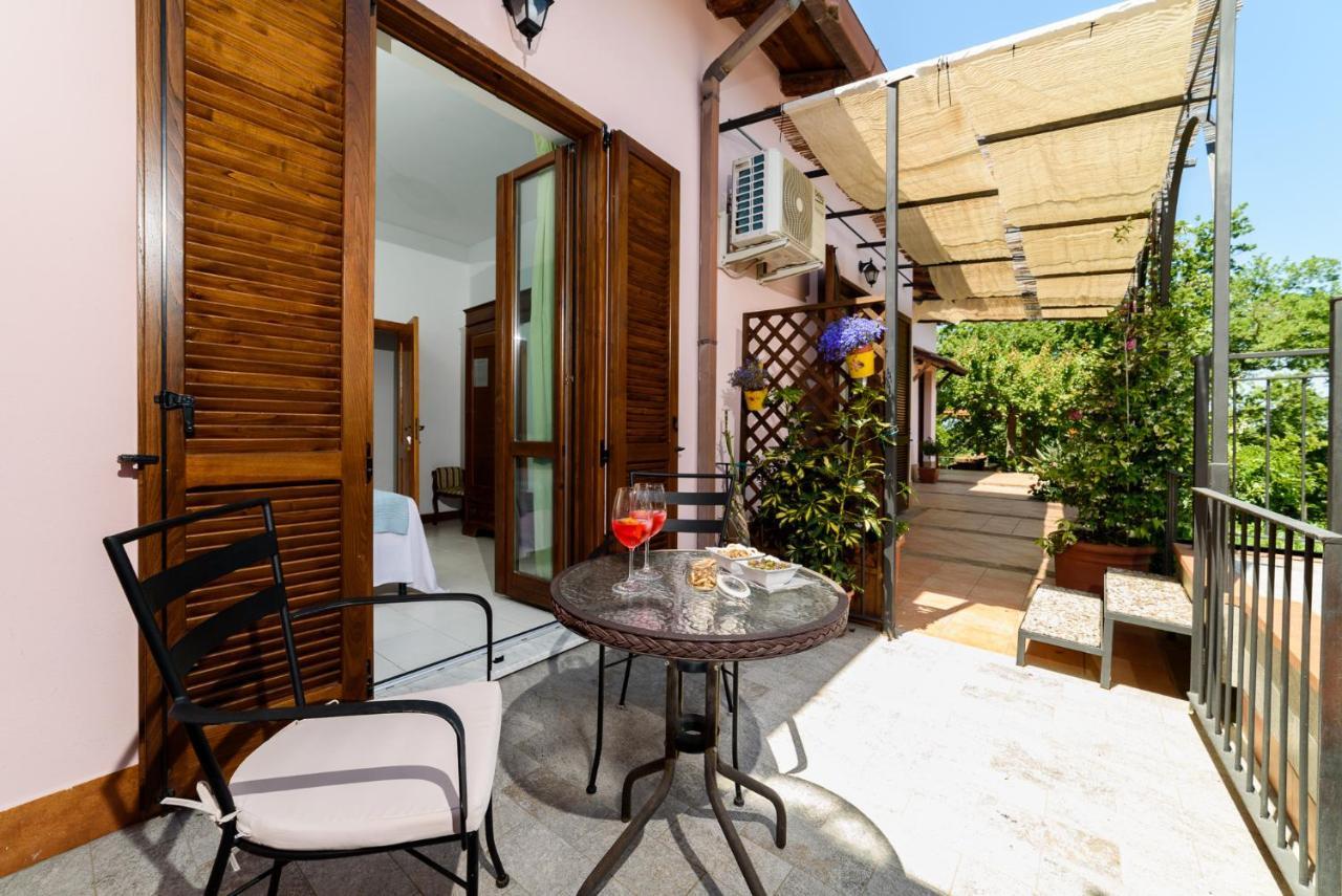 Albachiara Bed & Breakfast