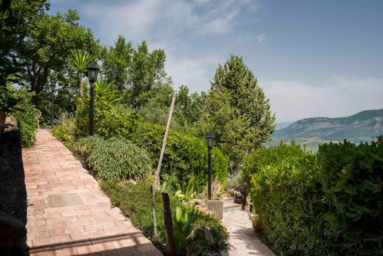 Albachiara 3*
