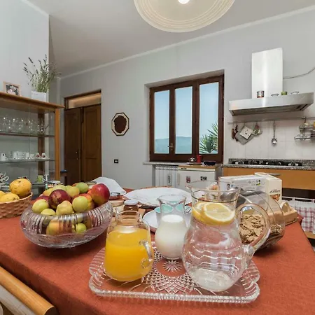 B&B Albachiara Casa Di Campagna Ogliastro Cilento Exterior photo